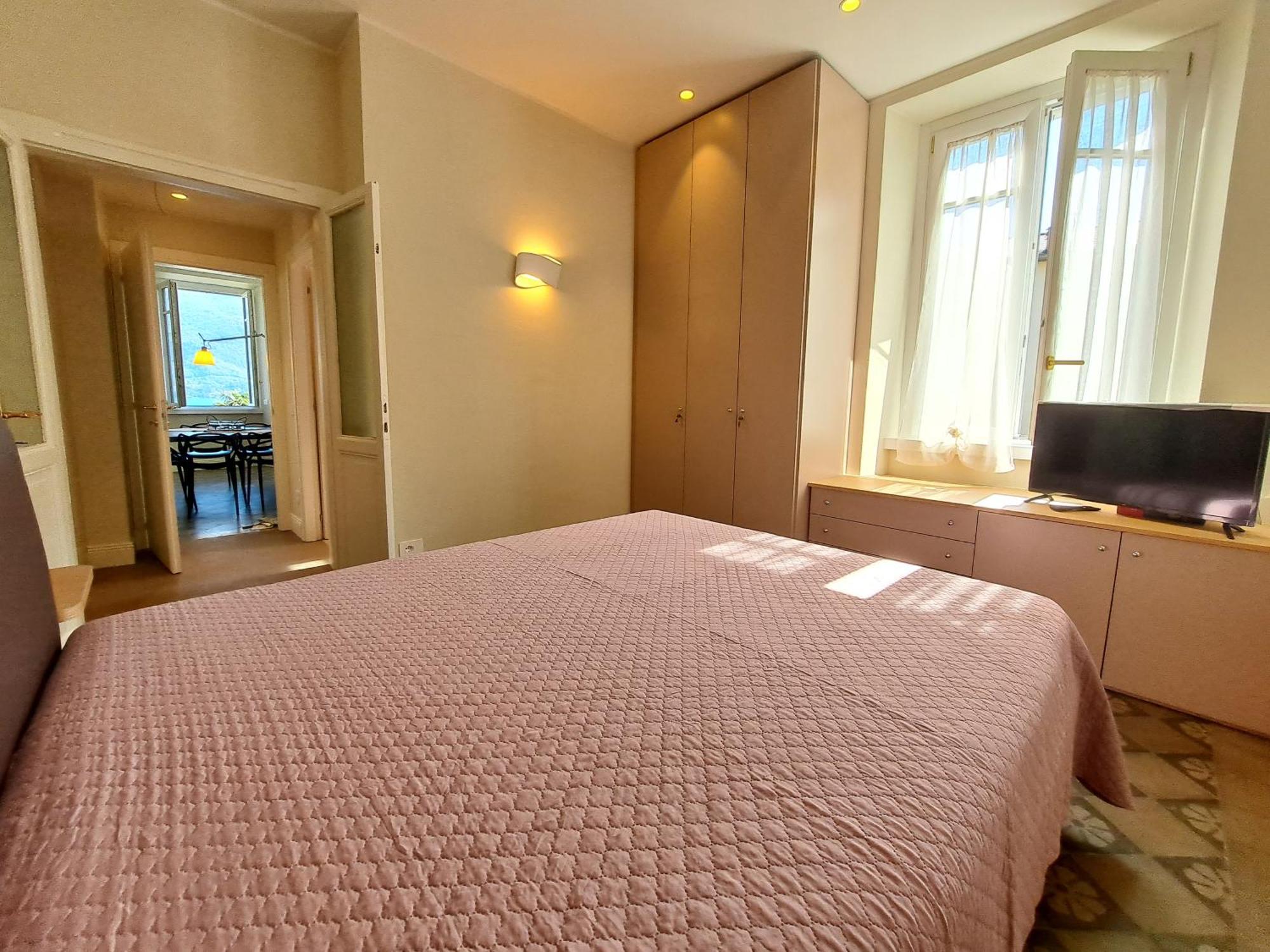Immobillario - Domus Palmae Apartment โดมาโซ ภายนอก รูปภาพ